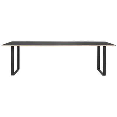 70/70 Table