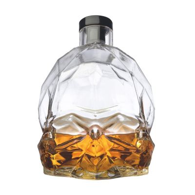 Memento Mori Whisky Bottle - Thumbnail 2