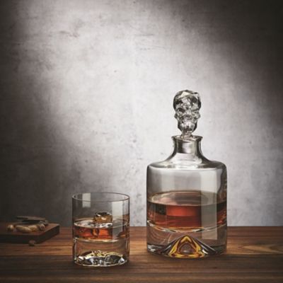 Shade Whiskey Gift Set