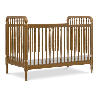 Liberty 3-in-1 Convertible Spindle Crib