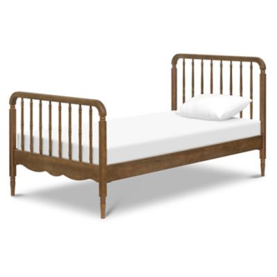 Liberty Spindle Bed