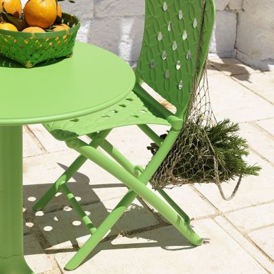 Spritz Outdoor Bistro Table by Nardi Outdoor at Lumens