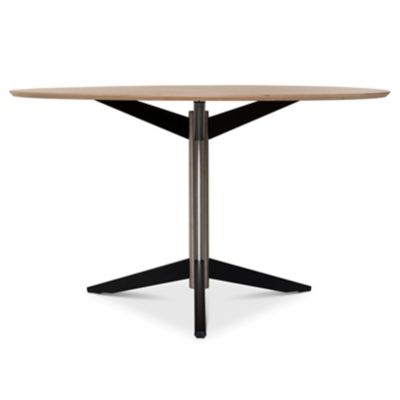 TE06 Dining Table