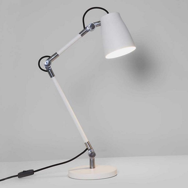 Atelier Clamp Lamp