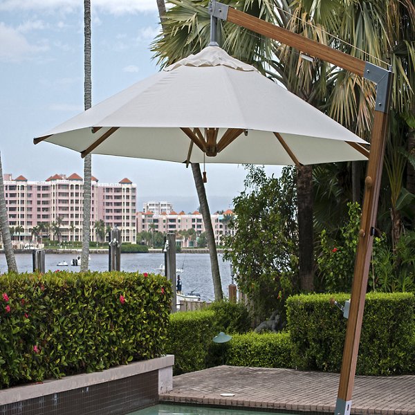 Round Levante Side Wind Bamboo Cantilever Umbrella With Base