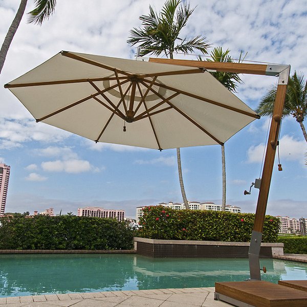 Round Levante Side Wind Bamboo Cantilever Umbrella With Base