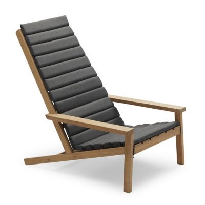 Between Lines Outdoor Deck Chair with Cushion