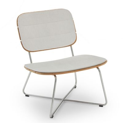 Lilium Outdoor Lounge Chair with Cushion