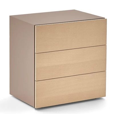 People 3 Drawer Nightstand