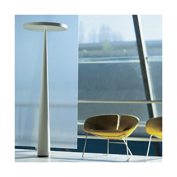 Equilibre F3 Floor Lamp