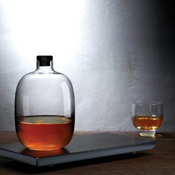 Malt Whiskey Bottle with Wooden Tray