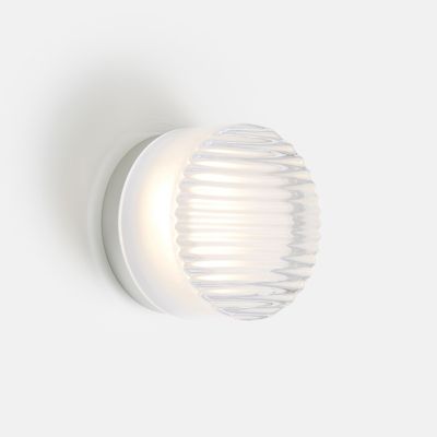 Crisp LED Indoor/Outdoor Wall/Flushmount