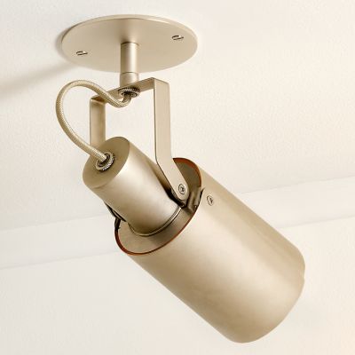 Peek Circle Spot Light
