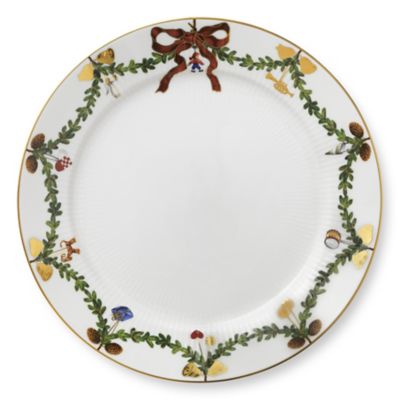 Star Fluted Dinner Plate