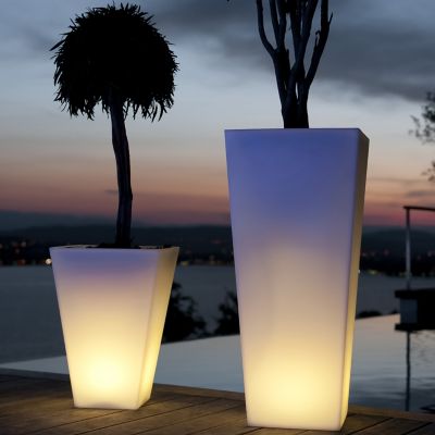 Rumba Bluetooth LED Planter (Medium) - OPEN BOX
