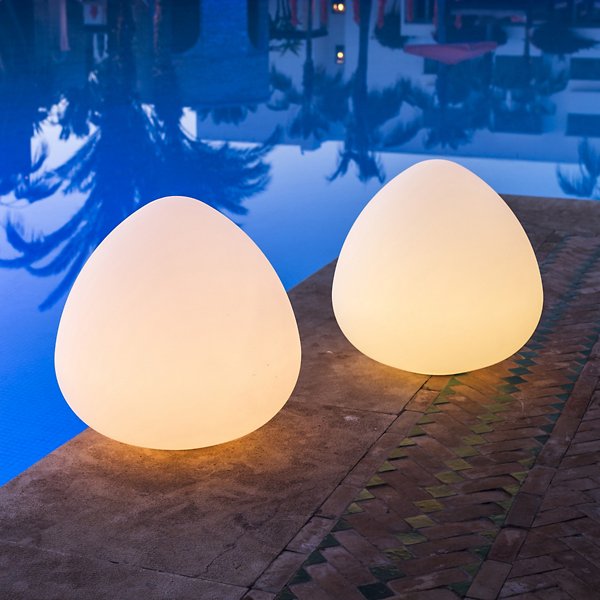 Rock Bluetooth LED Indoor/Outdoor Lamp