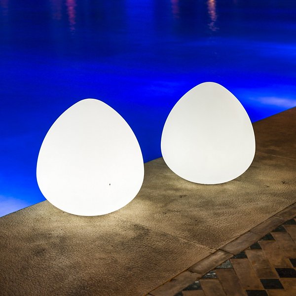 Rock Bluetooth LED Indoor/Outdoor Lamp