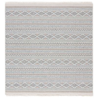 Woven Lattice Indoor/Outdoor Area Rug