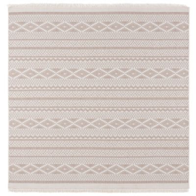 Woven Lattice Indoor/Outdoor Area Rug