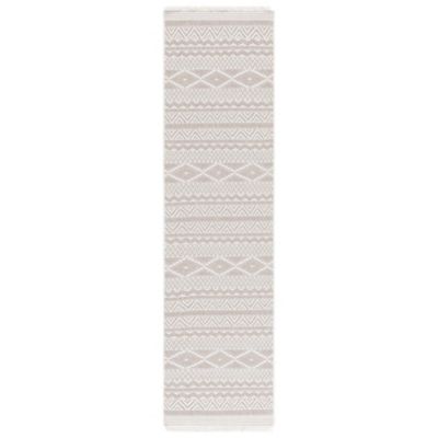 Woven Lattice Indoor/Outdoor Area Rug