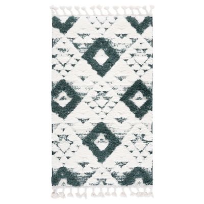 Tasrano Area Rug
