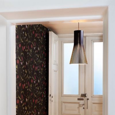 Shown in Black finish, in use