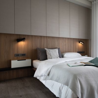 Shown in Black finish, lit, in use