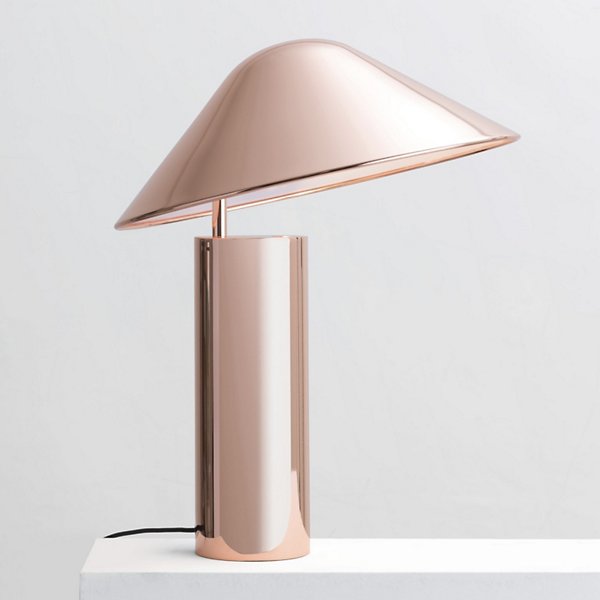 Ongepast Indiener het internet Damo Table Lamp by Seed Design at Lumens.com