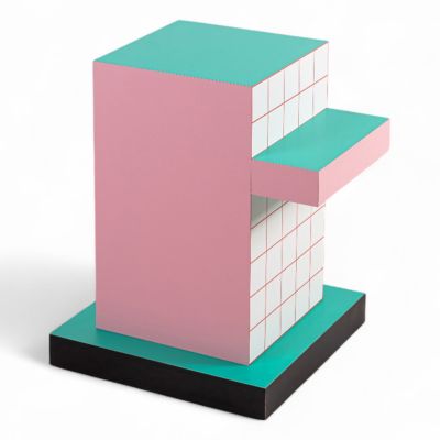 Super Side Table