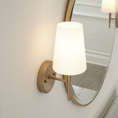 Driscoll Collection One Light Wall / Bath Sconce