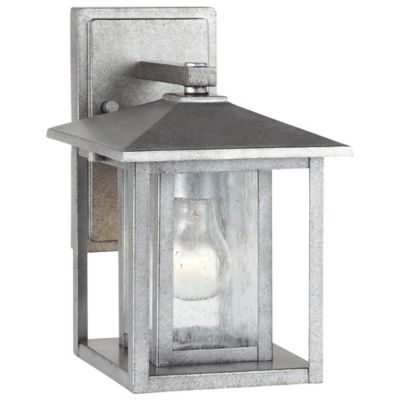 Hunnington Outdoor Wall Lantern