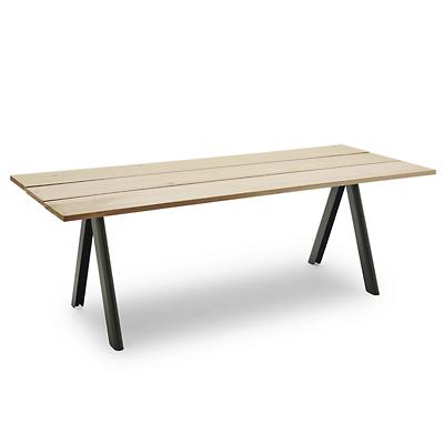 Overlap Outdoor Dining Table