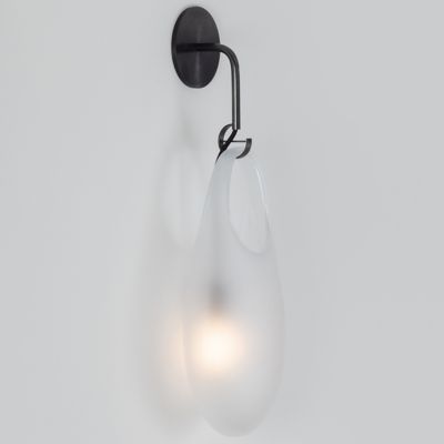 Hold Wall Sconce