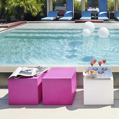 Cubo Outdoor Pouf
