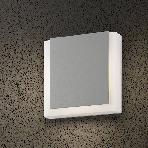 SQR Indoor/Outdoor LED Wall Sconce