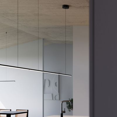 Shown in Satin Black finish, Extra Large size, in use
