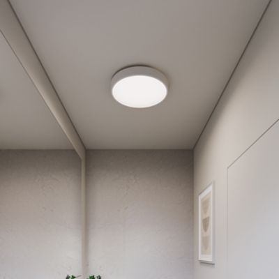 Shown in Textured White finish, 16 inch, lit, in use