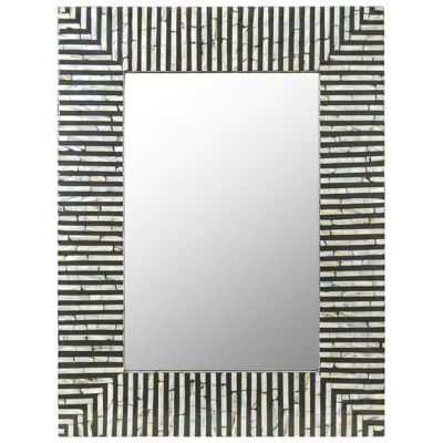 Lharysa Mirror
