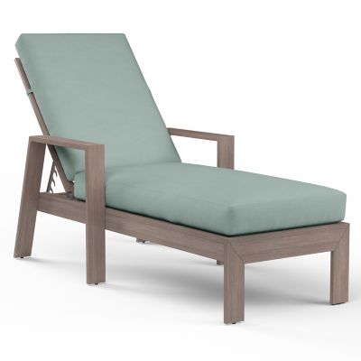 Laguna Outdoor Chaise Lounge