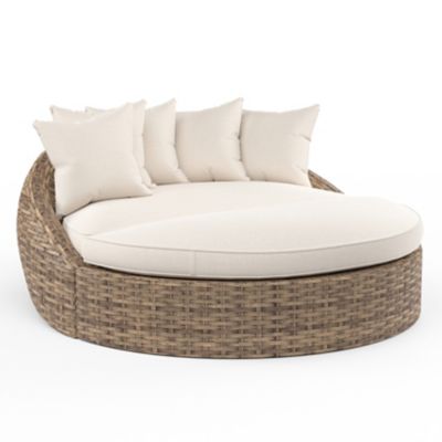 Havana Outdoor Round Daybed