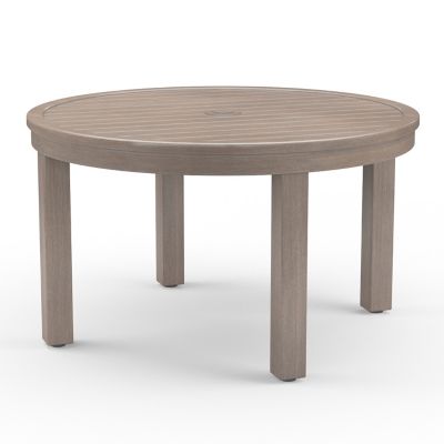 Laguna Outdoor Round Dining Table