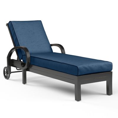 Monterey Outdoor Chaise Lounge