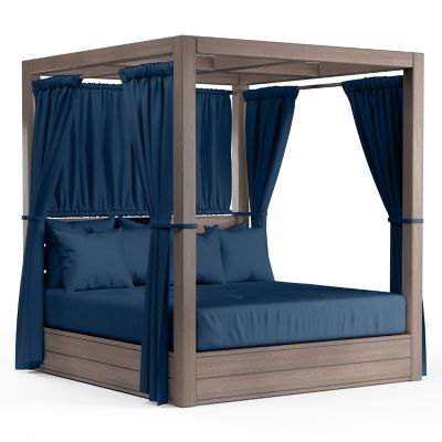 Laguna Outdoor Resort King Daybed