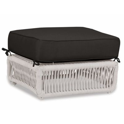 Dana Outdoor Ottoman