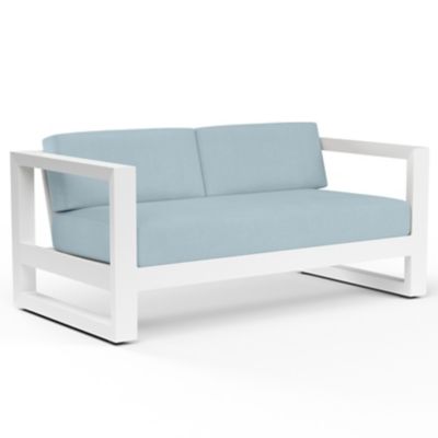 Newport Outdoor Loveseat