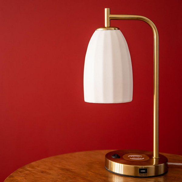 Dolan Table Lamp