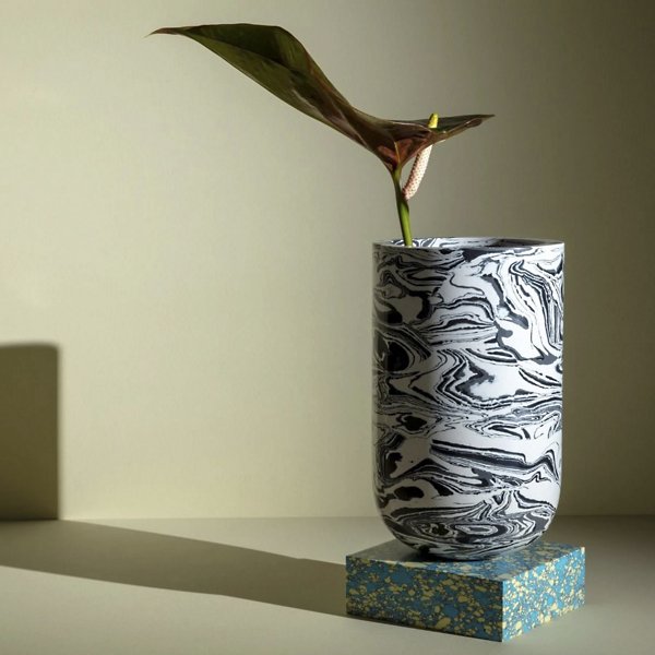 Swirl Medium Vase