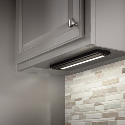 Unilume LED Slimline 31-Inch Undercabinet Light