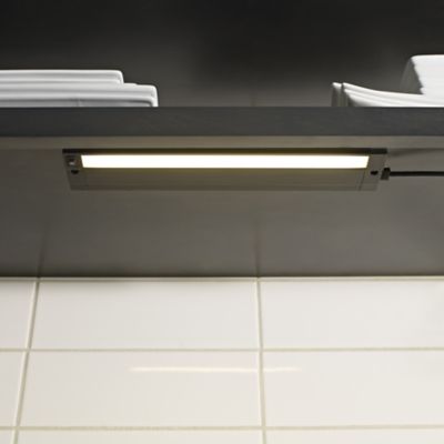 Unilume LED Slimline 31-Inch Undercabinet Light
