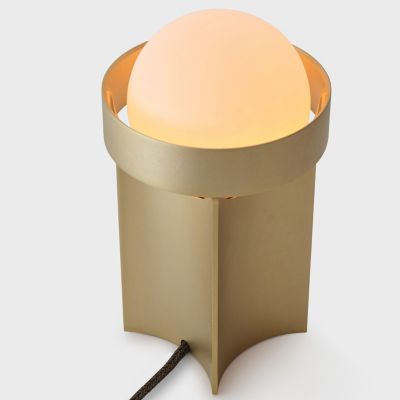 Loop Sphere III Table Lamp